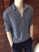 Καλοκαιρινό ανδρικό ριγέ πουκάμισο με λαιμόκοψη