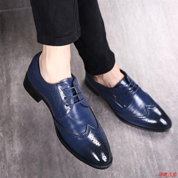 Kolmes värvitoonis paeltega pidulikud meeste kingad