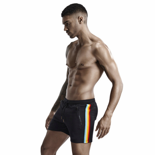 Vabaaja lipsude ja ääristega meeste lühikesed püksid