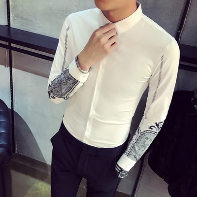 Modern testhezálló ing mintás ujjakkal