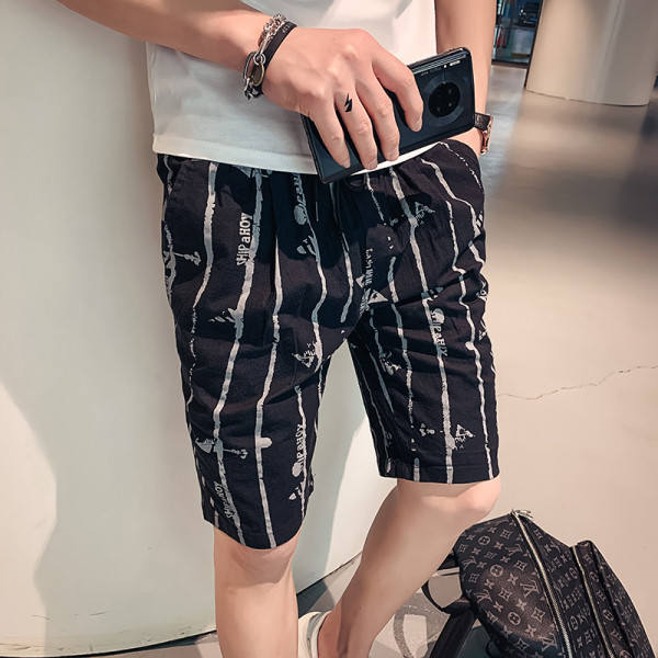 Férfi nyári rövidnadrág gumival és fűzővel