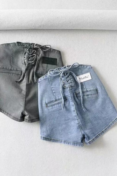 Модерни дамски къси панталони с връзки от деним