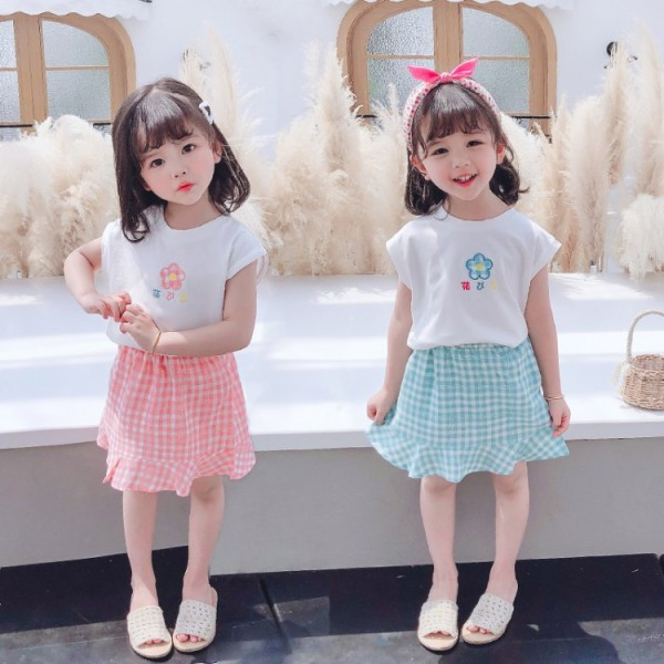 Napi gyerekkészlet lányoknak kockás szoknya + póló