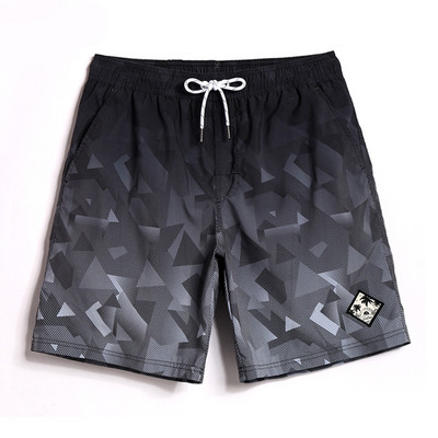 Kiirelt kuivavast kangast tüüpi lühikestest pükstest meeste ujumistrikoo