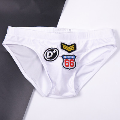 Ανδρικά μαγιό με κορδόνια και κεντήματα