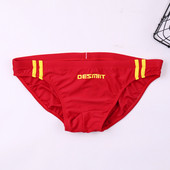 Vīriešu peldkostīmi ar uzrakstu