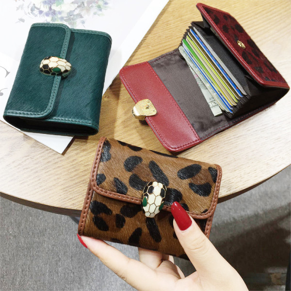 Új modell női pénztárca fém rögzítéssel