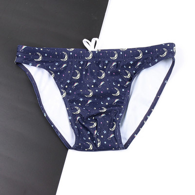 Costume de baie pentru bărbați cu cravate și model floral