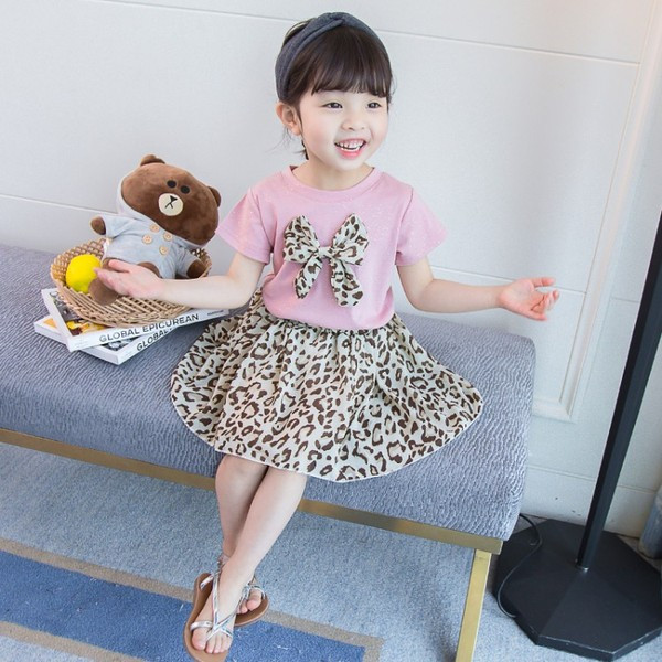 Μοντέρνα παιδικά σετ για κορίτσια μπλούζα + φούστα