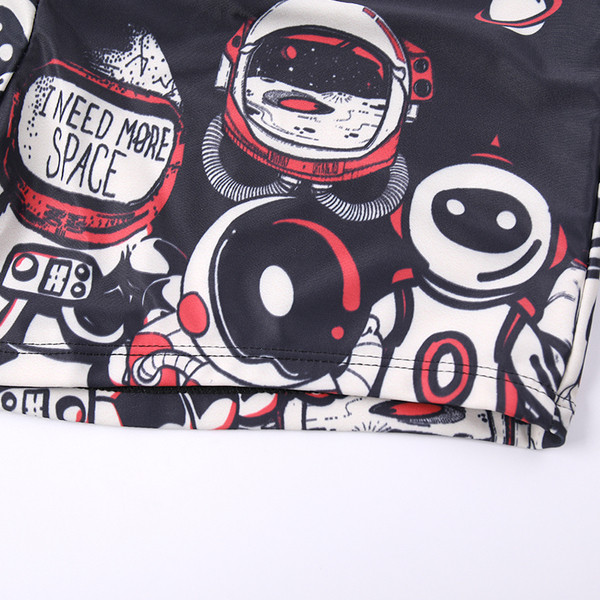 Costume de baie pentru bărbați cu aplicații și legături în talie