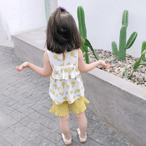 Modern gyerekgarnitúra két részből álló felső + rövidnadrág