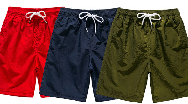 Gyorsan száradó anyagból készült férfi fürdőruha, sima, megkötős modell