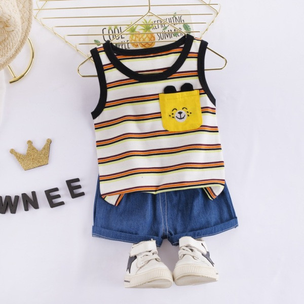 Két részből álló, napi használatra alkalmas gyerekkészlet fiúknak