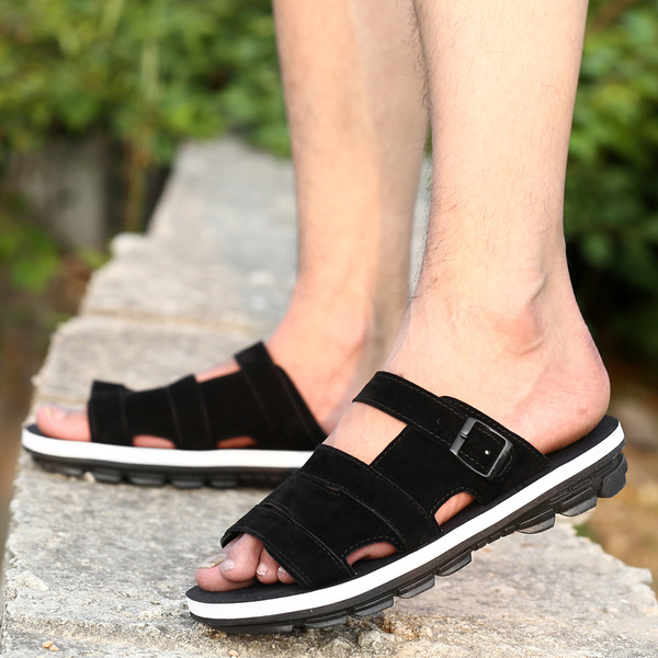 JAUNS vīriešu zamšādas čību modelis ar sprādzi