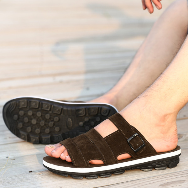 JAUNS vīriešu zamšādas čību modelis ar sprādzi