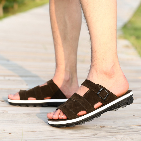 JAUNS vīriešu zamšādas čību modelis ar sprādzi