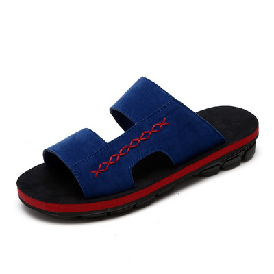 Alkalmi férfi papucs sima modell felirattal