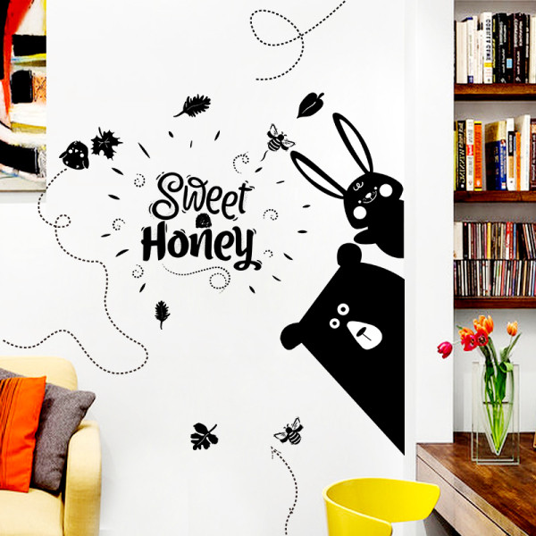 Vaikiškas lipdukas su užrašu ir gyvūnėliais