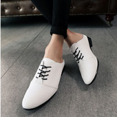 Ανδρικές παντόφλες με κορδόνια - μυτερό μοντέλο