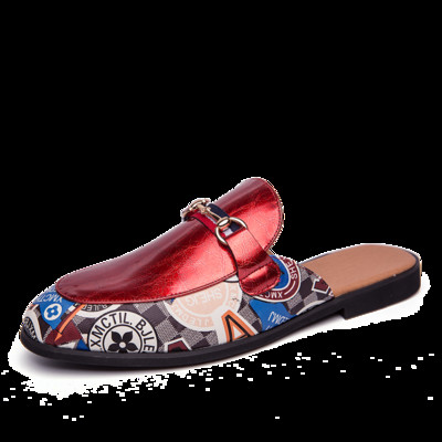 Ανδρικές casual παντόφλες από οικολογικό δέρμα με μεταλλική διακόσμηση και επίπεδη σόλα