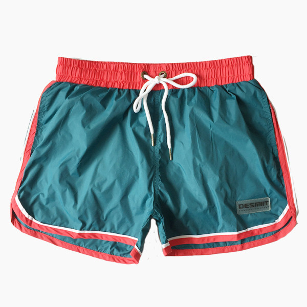 Férfi fürdőruha derékban megkötővel és szegéllyel