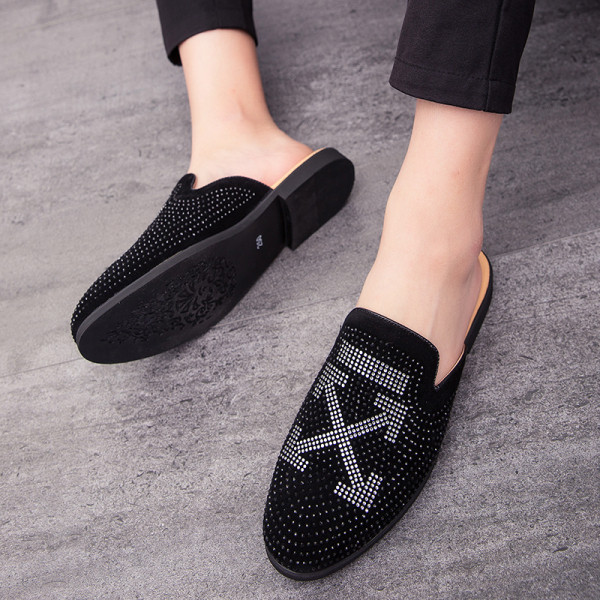 Férfi öko bőr papucs kövekkel és lapos talppal