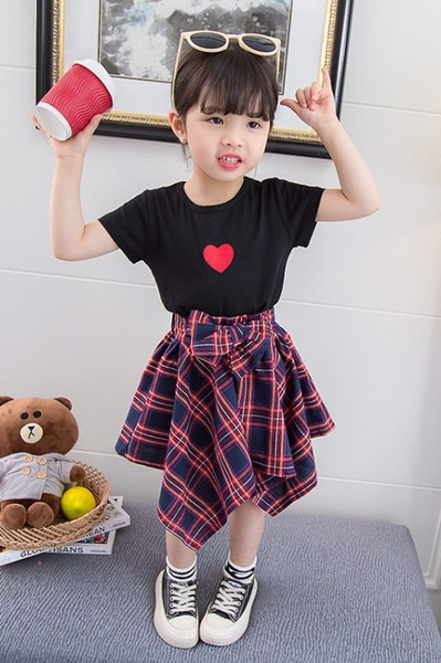 Μοντέρνο παιδικό σετ για κορίτσια φούστα + μπλούζα