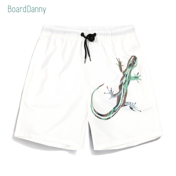 Καλοκαιρινά σορτς παραλίας κατάλληλα για άνδρες και γυναίκες