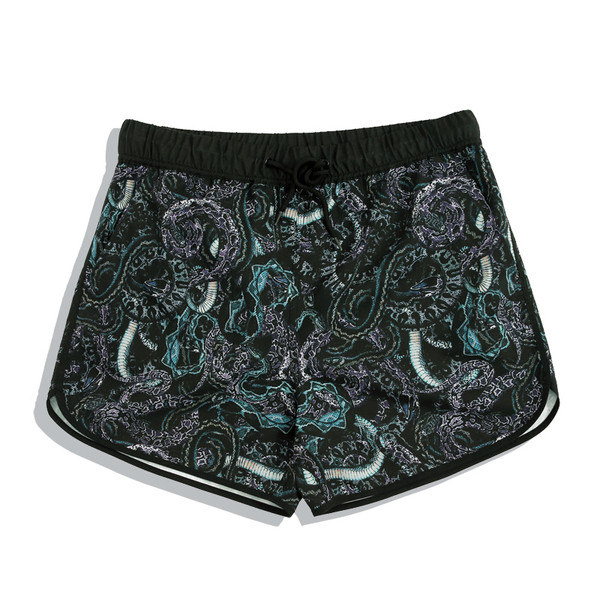 Fekete és mintás mintás rövid úszónadrág