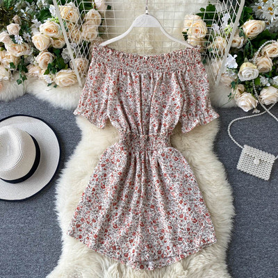 Salopeta scurta de dama cu model floral si talie elastica