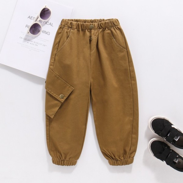 Új modell gyereknadrág, oldalzsebbel fiúknak