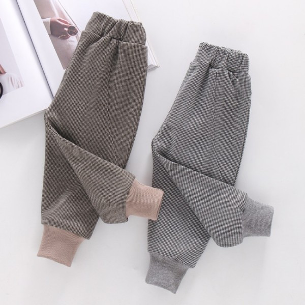 Uus elastse vöökohaga sportlaste lastepükste mudel poistele