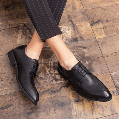 Férfi formális bőrcipő fűzővel