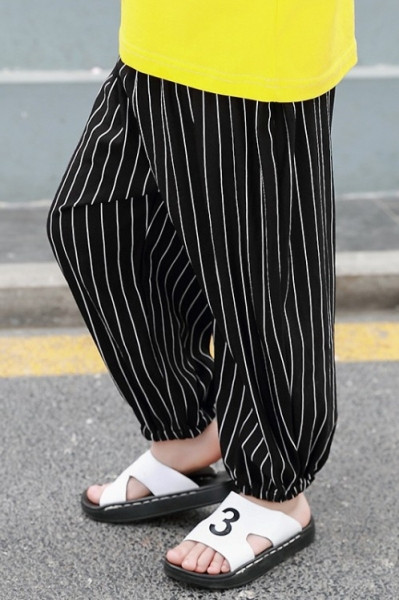 Lezser csíkos gyereknadrág fiúknak zsebekkel