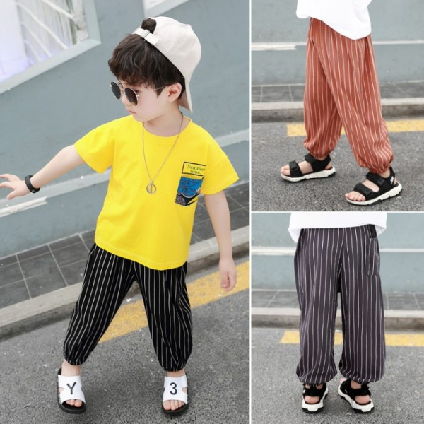 Lezser csíkos gyereknadrág fiúknak zsebekkel