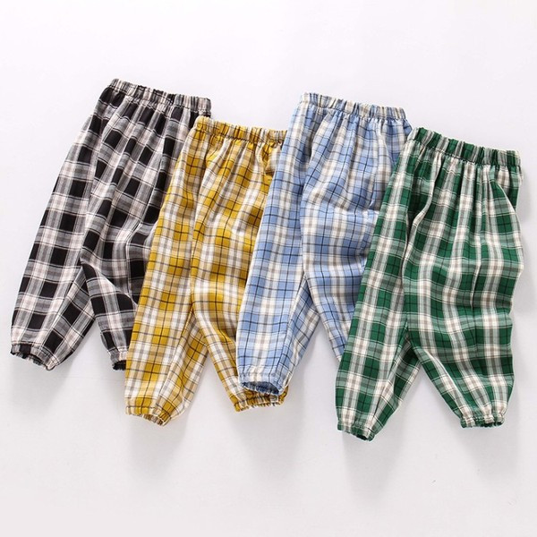 Modern, kockás gyereknadrág fiúknak és lányoknak egyaránt