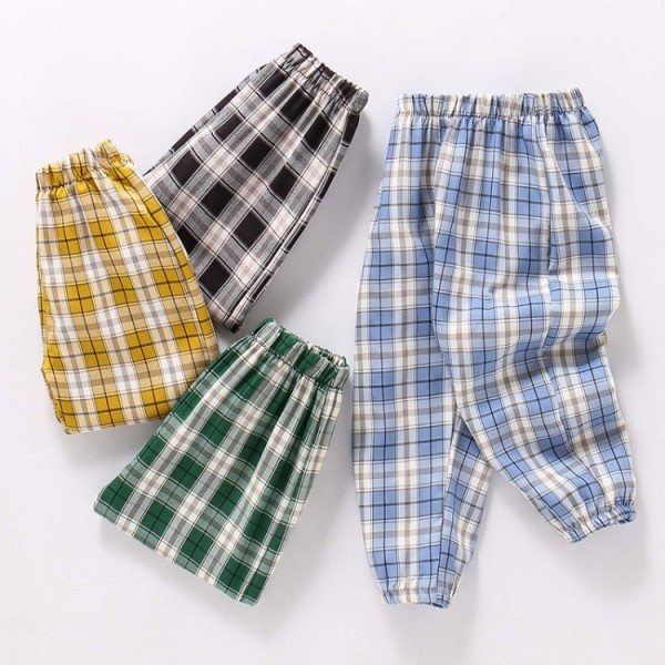 Modern, kockás gyereknadrág fiúknak és lányoknak egyaránt