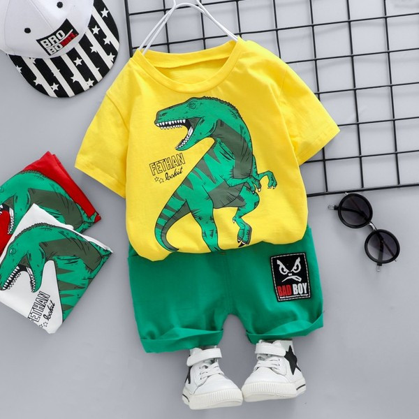 Új modell gyerek szett kétrészes rátéttel + rövidnadrág