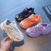 Alkalmi gyerek tornacipő fűzővel és durva talppal, alkalmas fiúknak és lányoknak