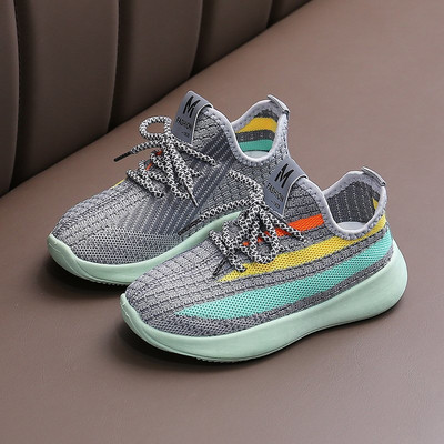 Αθλητικά και καθημερινά παιδικά αθλητικά παπούτσια με κορδόνια και χρωματιστό μοτίβο