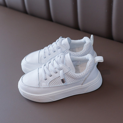 Alkalmi gyerek tornacipő fűzővel és vastag talppal