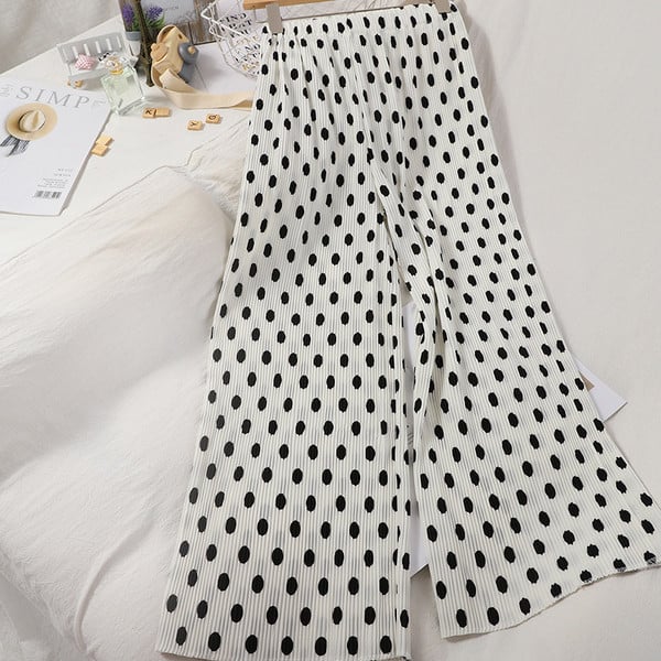 Hajtogatott női nadrág magas derékkal - két modell