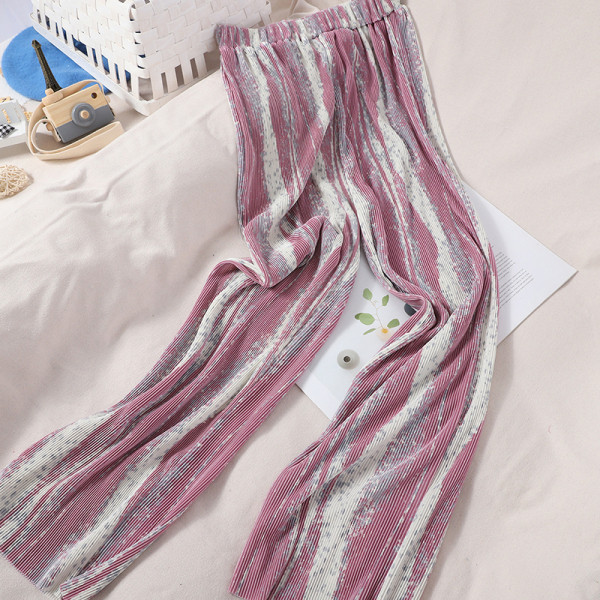 Rakott női nadrág gumírozással