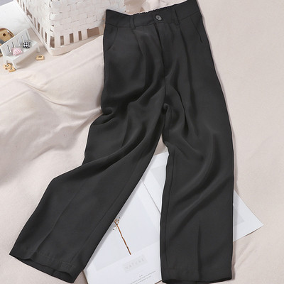 Moodsad kõrge vöökohaga naiste püksid