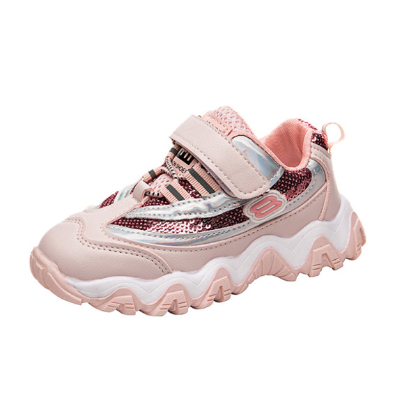 Modern fényes gyerekcipő fűzővel és matricákkal