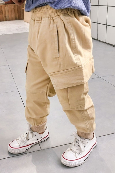 Sport gyereknadrág - zsebes fiúknak