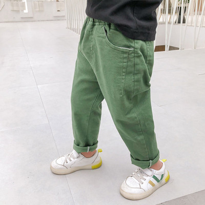 Modern, zsebes gyereknadrág - fiúknak