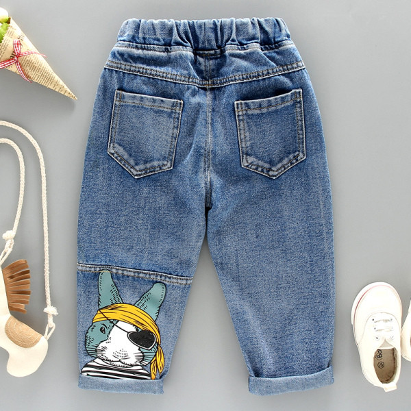 Moodsad laste teksad poistele sinise aplikatsiooniga