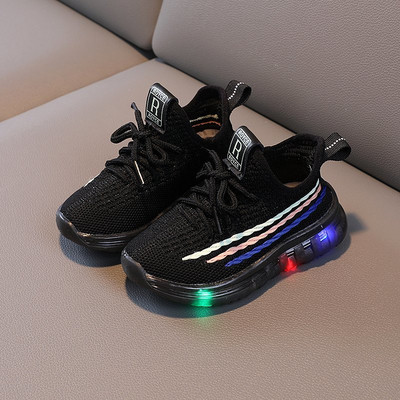 Laste igapäevased hõõguvad paeltega tossud