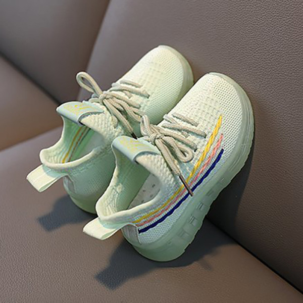 Laste igapäevased hõõguvad paeltega tossud